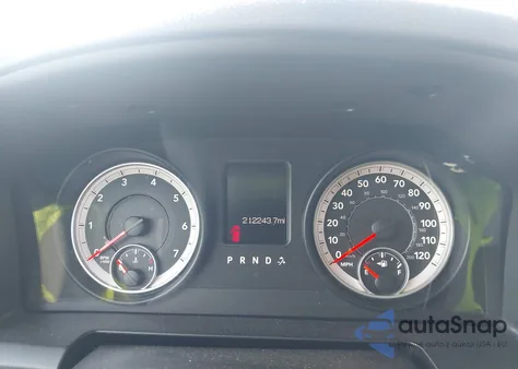 2013 Ram 1500 Express z USA, uszkodzony, nr VIN 1C6RR6FT2DS544356